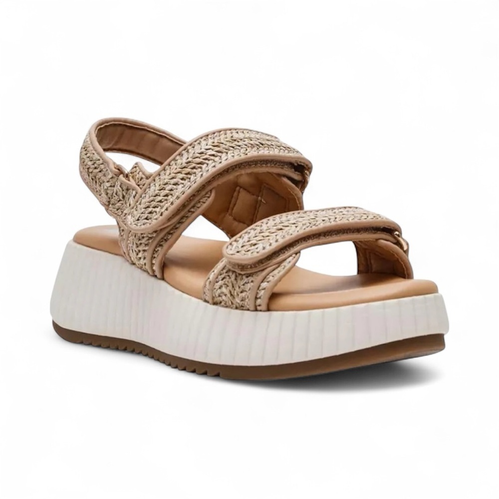 DV Dolce Vita Natural woven Fighter Sporty
Platform Sandals, size 10 NEW